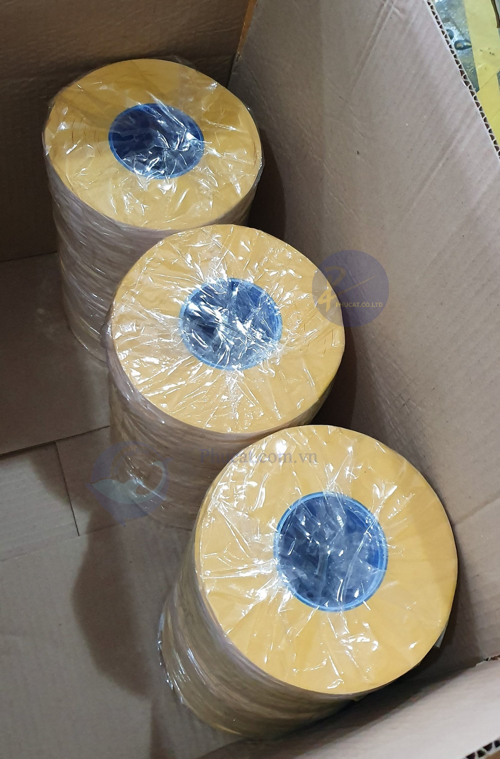 băng keo 2 mặt vàng dầu